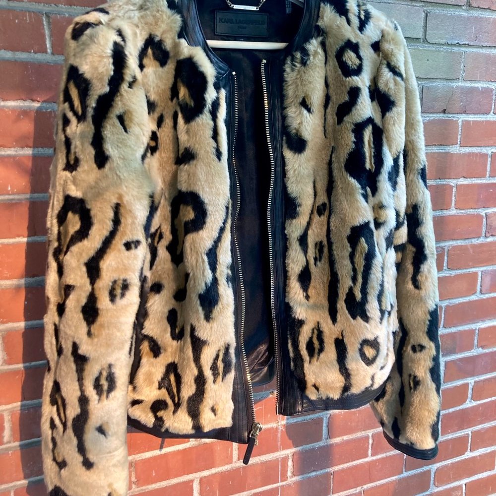 KARL LAGERFELD PARIS Leopard Bomber Jacket | Perfect fall jacket